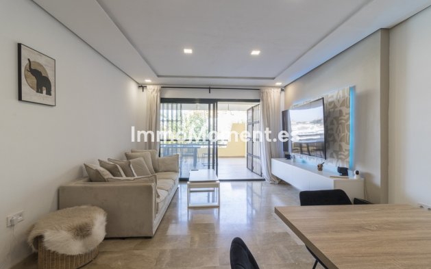 Bestaande woning - Appartement - Estepona  - Selwo