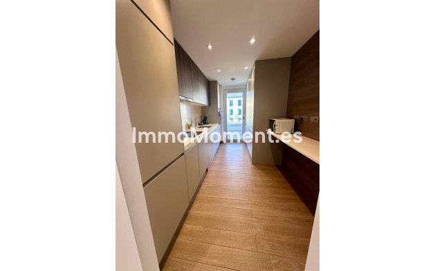 Wiederverkauf - Wohnung - Marbella - San Pedro de Alcántara