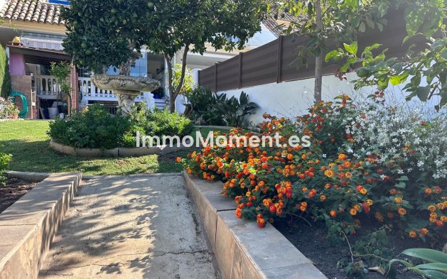 Revente - Maison mitoyenne - Estepona  - Estepona Centro