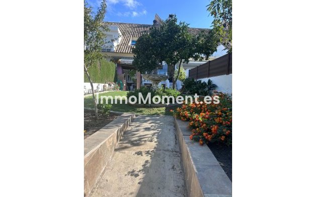 Revente - Maison mitoyenne - Estepona  - Estepona Centro
