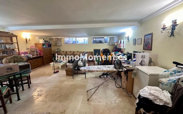 Revente - Maison mitoyenne - Estepona  - Estepona Centro