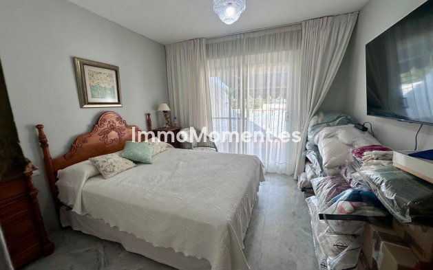 Revente - Maison mitoyenne - Estepona  - Estepona Centro