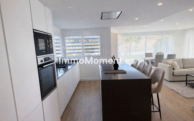 Resale - Apartment - Casares - Casares Centro