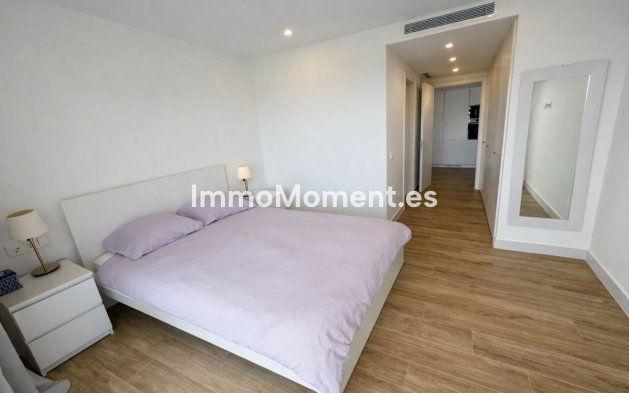 Resale - Apartment - Casares - Casares Centro