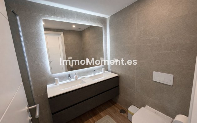 Resale - Apartment - Casares - Casares Centro