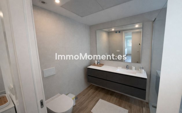 Resale - Apartment - Casares - Casares Centro