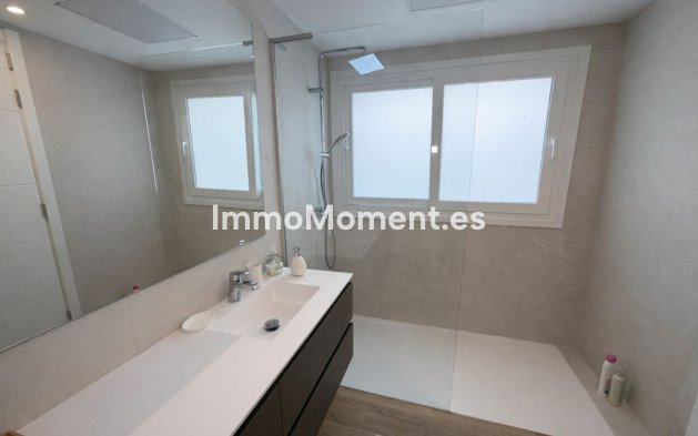 Resale - Apartment - Casares - Casares Centro