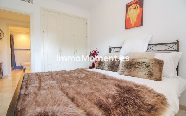 Wiederverkauf - Wohnung - Marbella - La Mairena