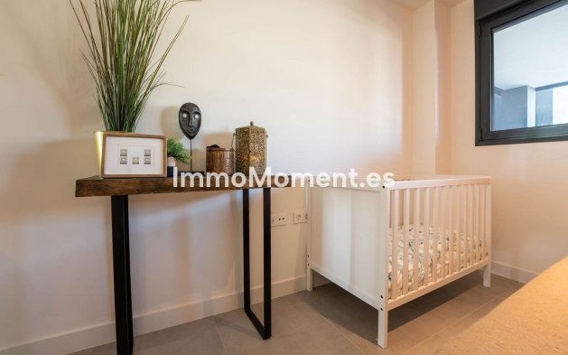 Wiederverkauf - Wohnung - Estepona  - Estepona Centro