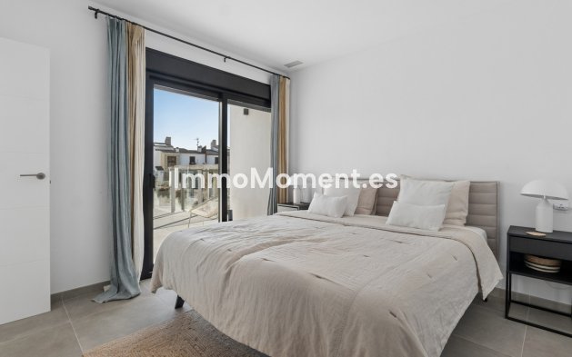 Bestaande woning - Villa - Estepona  - Valle Romano