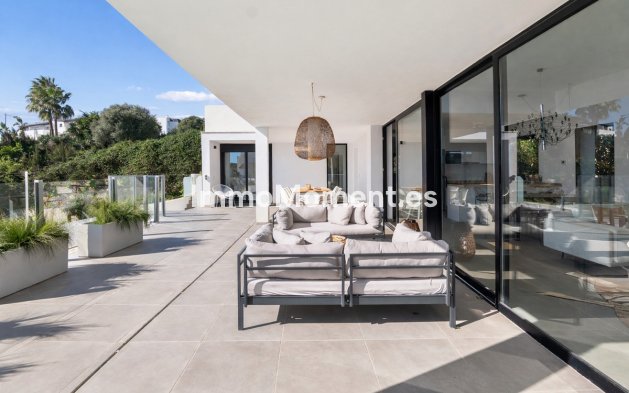 Bestaande woning - Villa - Estepona  - Valle Romano