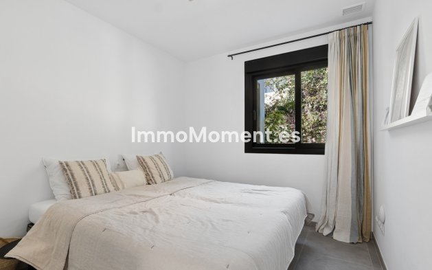 Bestaande woning - Villa - Estepona  - Valle Romano