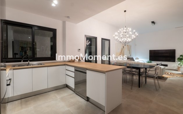 Bestaande woning - Villa - Estepona  - Valle Romano