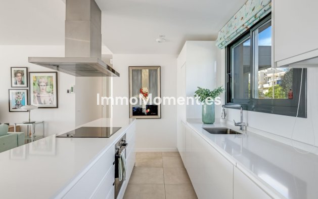 Wiederverkauf - Wohnung - Estepona  - Estepona Centro