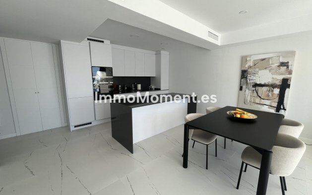 Resale - Apartment - Casares - Casares Centro