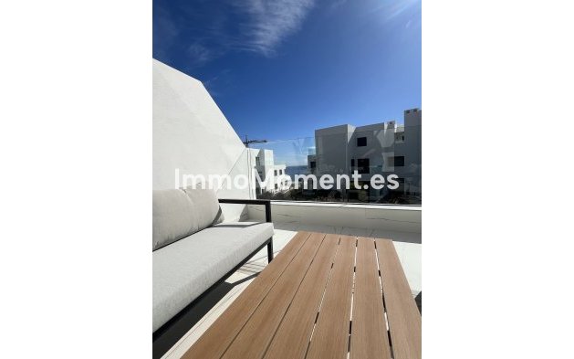 Resale - Apartment - Casares - Casares Centro