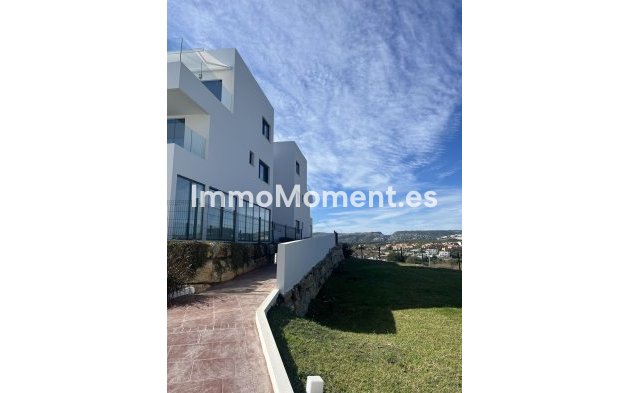 Resale - Apartment - Casares - Casares Centro