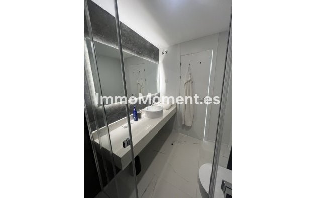 Resale - Apartment - Casares - Casares Centro