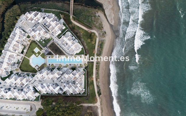 Bestaande woning - Geschakelde woning - Estepona  - Estepona Centro