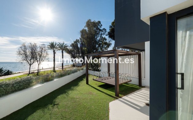 Bestaande woning - Geschakelde woning - Estepona  - Estepona Centro