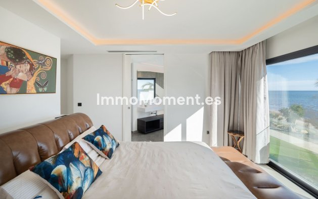 Bestaande woning - Geschakelde woning - Estepona  - Estepona Centro