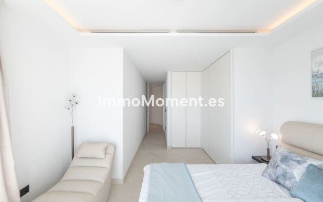 Bestaande woning - Geschakelde woning - Estepona  - Estepona Centro