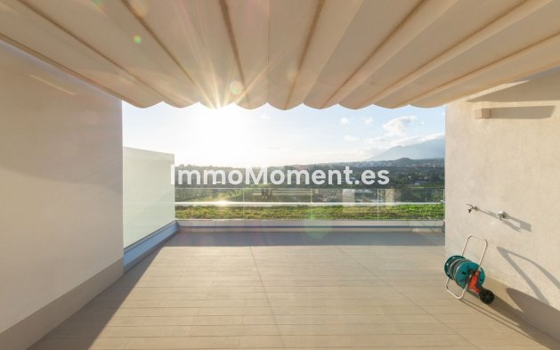 Resale - Townhouse - Estepona - New Golden Mile