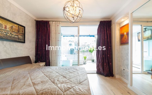 Wiederverkauf - Wohnung - Marbella - Puerto Banús