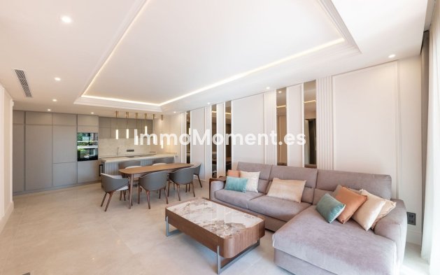 Resale - Apartment - Estepona - New Golden Mile