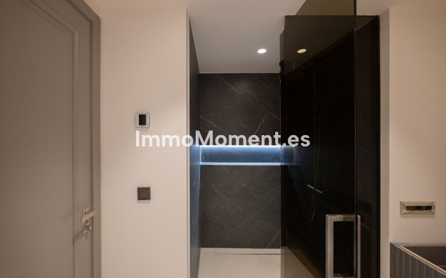 Resale - Apartment - Estepona - New Golden Mile