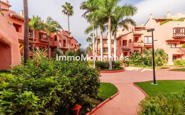 Resale - Apartment - Estepona - New Golden Mile