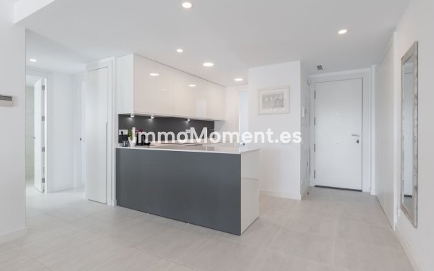 Reventa - Apartamento - Estepona  - Estepona Centro