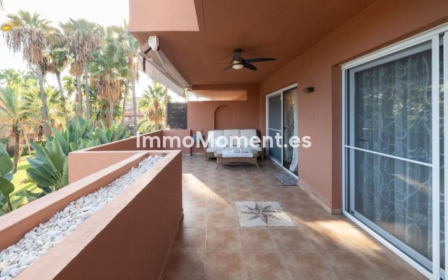 Resale - Apartment - Marbella - Puerto Banús