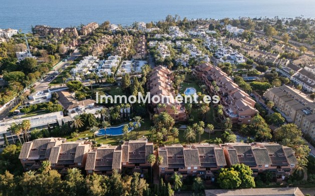 Resale - Apartment - Marbella - Puerto Banús