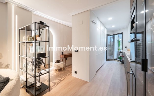 Wiederverkauf - Wohnung - Estepona  - Selwo