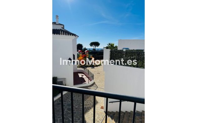 Resale - Apartment - El Paraiso - New Golden Mile