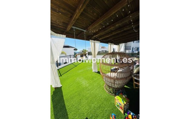 Resale - Apartment - El Paraiso - New Golden Mile