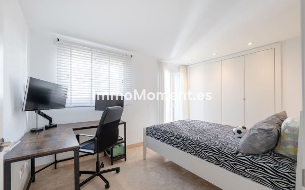 Resale - Apartment - El Paraiso - New Golden Mile