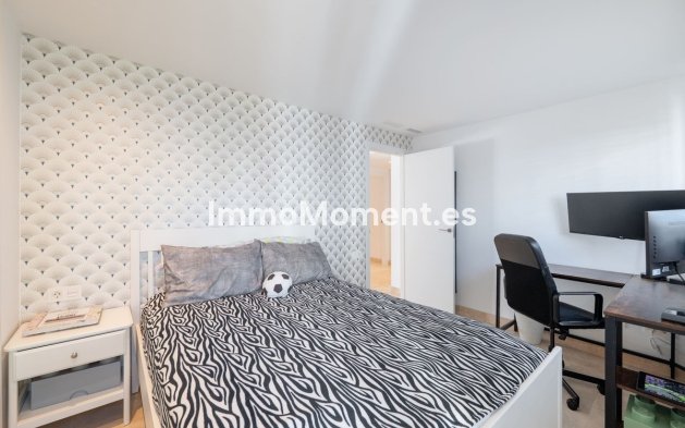Resale - Apartment - El Paraiso - New Golden Mile