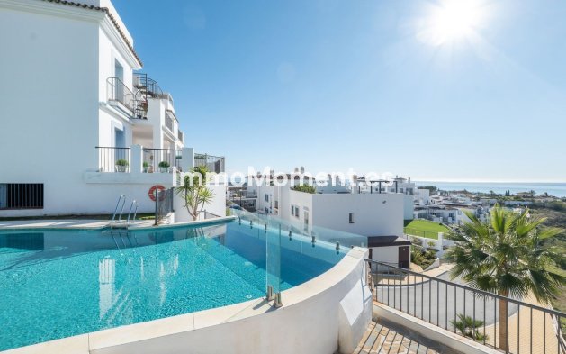 Resale - Apartment - El Paraiso - New Golden Mile