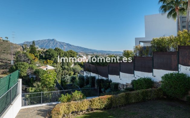 Resale - Apartment - El Paraiso - New Golden Mile