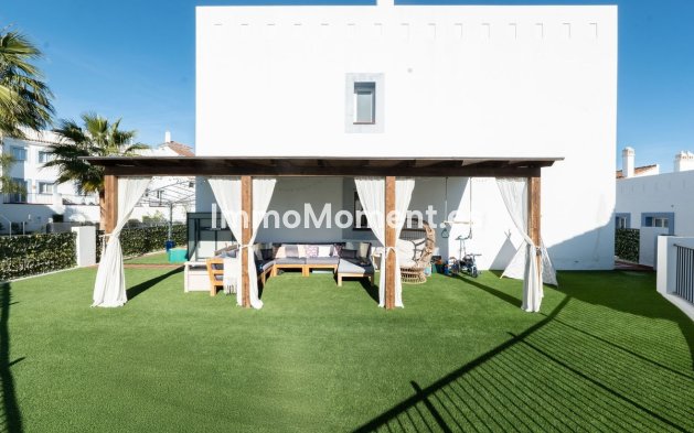 Resale - Apartment - El Paraiso - New Golden Mile