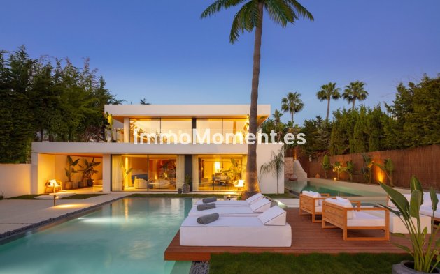 Revente - Villa - Marbella - Nueva Andalucía