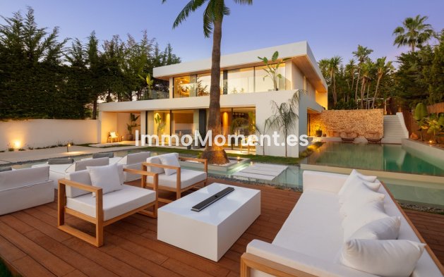 Revente - Villa - Marbella - Nueva Andalucía