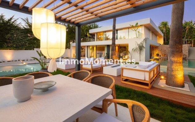 Revente - Villa - Marbella - Nueva Andalucía