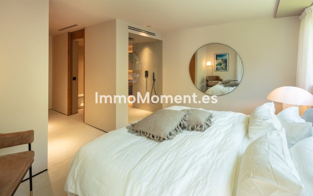 Revente - Villa - Marbella - Nueva Andalucía