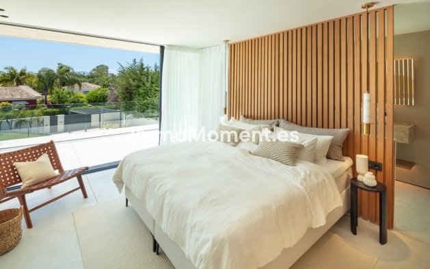 Revente - Villa - Marbella - Nueva Andalucía
