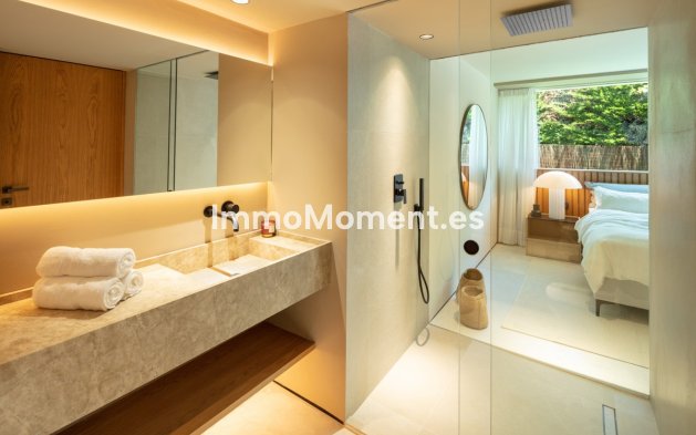 Revente - Villa - Marbella - Nueva Andalucía