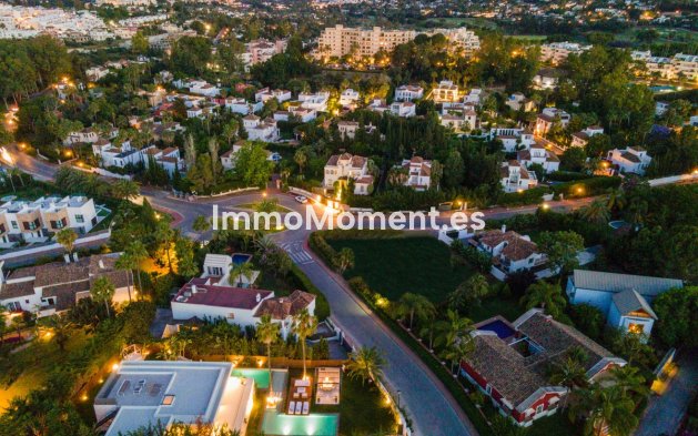 Revente - Villa - Marbella - Nueva Andalucía