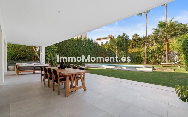 Resale - Villa - Marbella - Nueva Andalucía